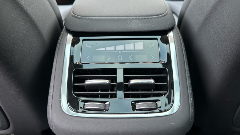 Volvo XC90 2.0 B5P Plus Dark 5dr AWD Geartronic Petrol Estate